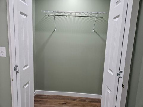 Tiny photo for 203 Dorris Drive, Metropolis, IL 62960 (MLS # 12610992)