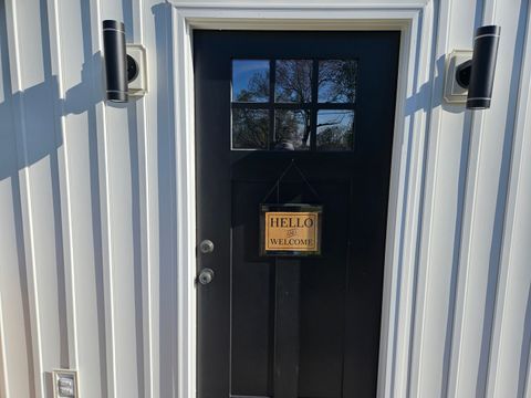 Tiny photo for 203 Dorris Drive, Metropolis, IL 62960 (MLS # 12610992)