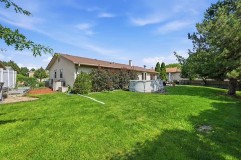 Tiny photo for 1503 Haise Lane, Elk Grove Village, IL 60007 (MLS # 12671068)