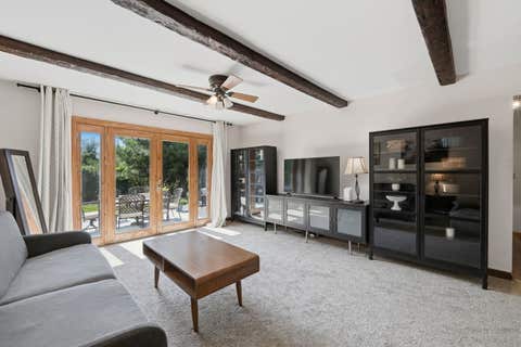 Tiny photo for 1503 Haise Lane, Elk Grove Village, IL 60007 (MLS # 12671068)