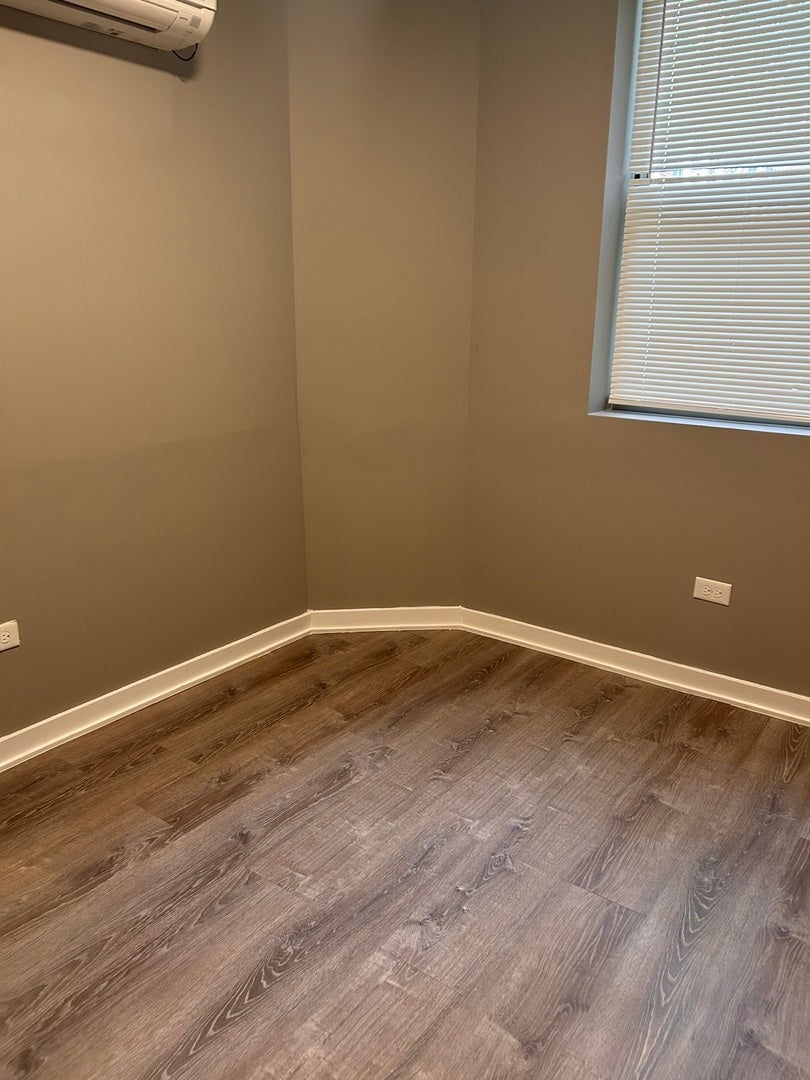 4400 S Drexel Boulevard 307