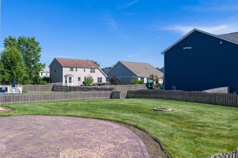 Tiny photo for 2009 Mayfair Drive, Island Lake, IL 60042 (MLS # 12722109)