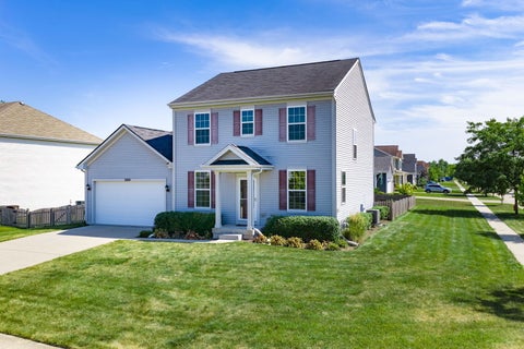 Tiny photo for 2009 Mayfair Drive, Island Lake, IL 60042 (MLS # 12722109)