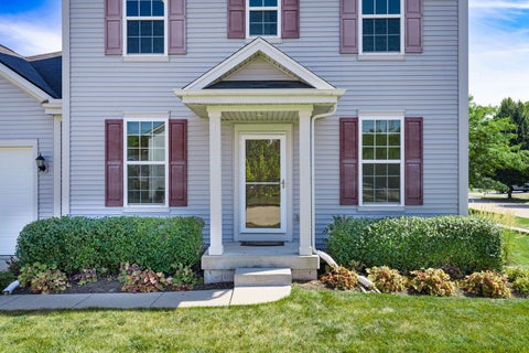 Photo of 2009 Mayfair Drive, Island Lake, IL 60042 (MLS # 12722109)