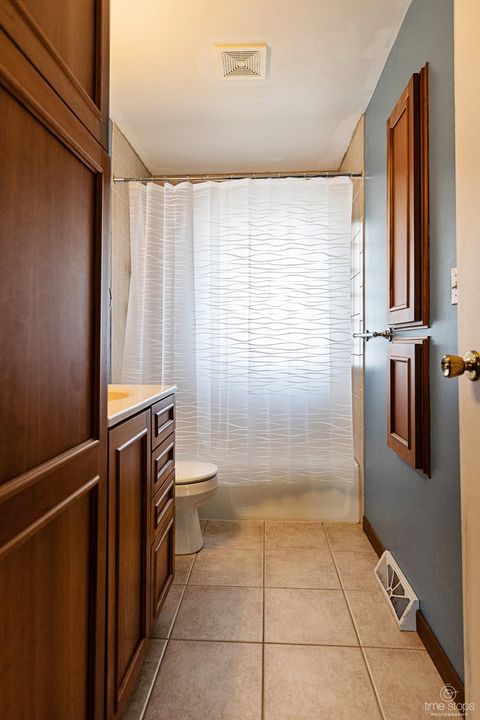 Tiny photo for 767 Adams Street, Ottawa, IL 61350 (MLS # 12528735)