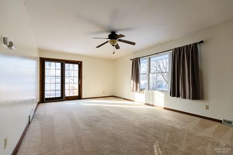 Tiny photo for 767 Adams Street, Ottawa, IL 61350 (MLS # 12528735)