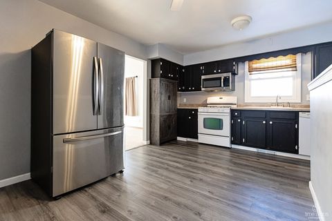 Tiny photo for 767 Adams Street, Ottawa, IL 61350 (MLS # 12528735)