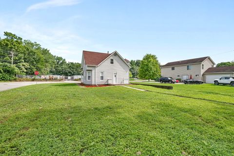 Tiny photo for 1100 E Washington Street, Joliet, IL 60433 (MLS # 12432614)
