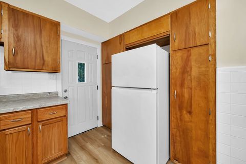 Tiny photo for 1100 E Washington Street, Joliet, IL 60433 (MLS # 12432614)