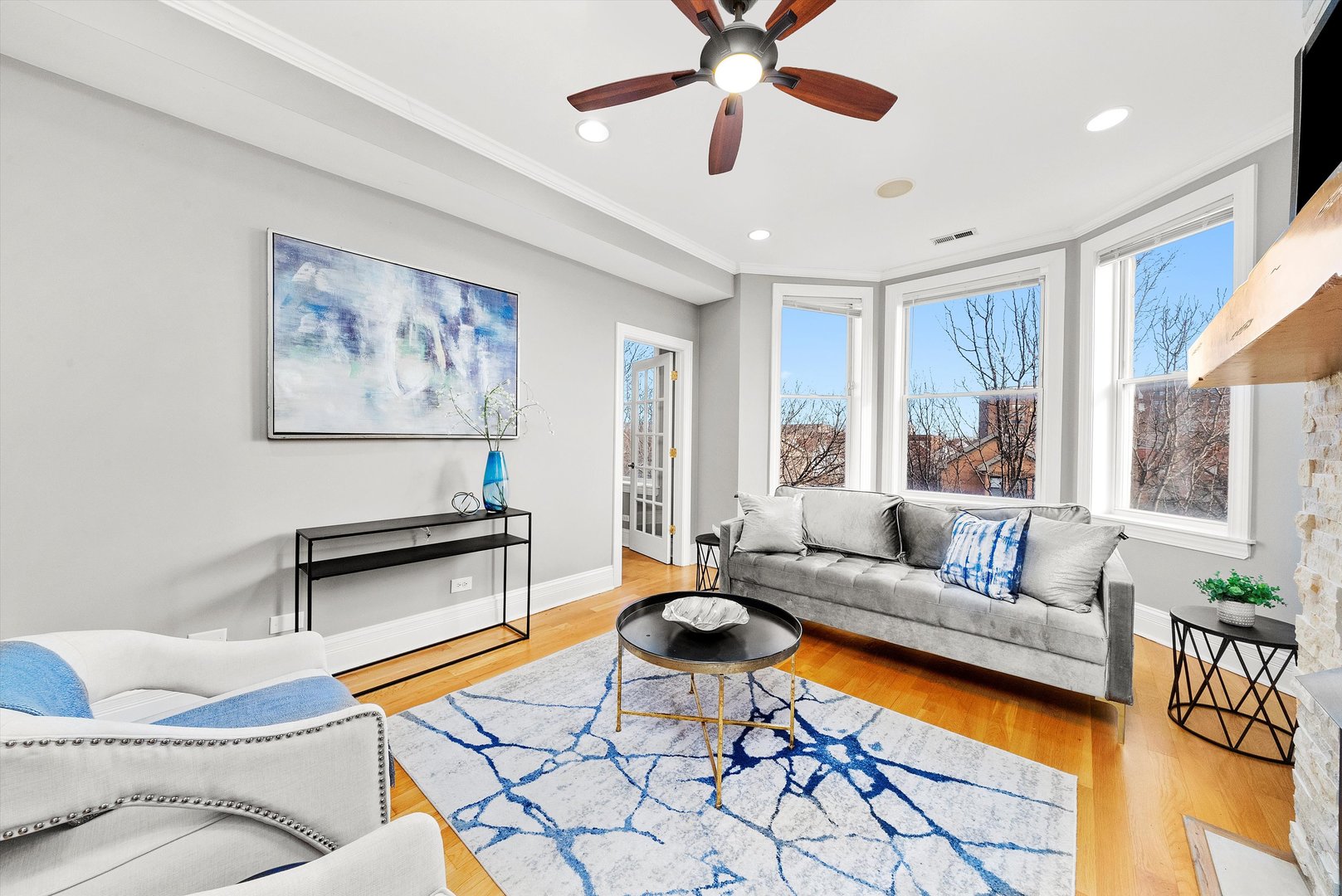 4918 S St Lawrence Avenue 3