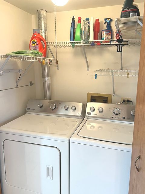 Tiny photo for 9420 S 77th Court #2E, Hickory Hills, IL 60457 (MLS # 12546230)