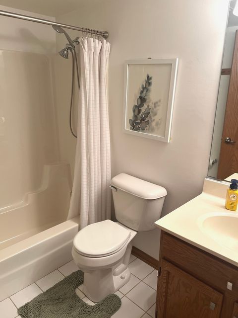 Tiny photo for 9420 S 77th Court #2E, Hickory Hills, IL 60457 (MLS # 12546230)