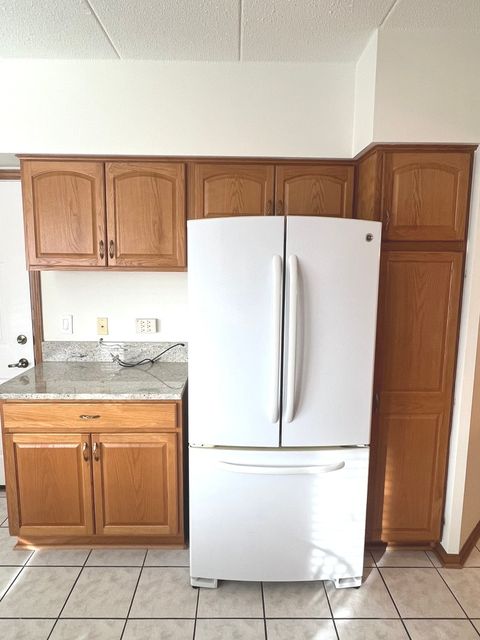 Tiny photo for 9420 S 77th Court #2E, Hickory Hills, IL 60457 (MLS # 12546230)