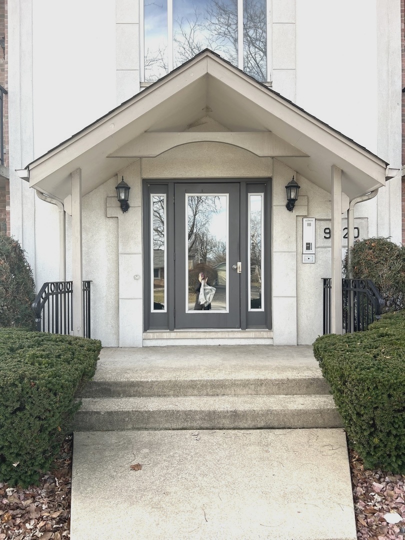 9420 S 77th Court 2E