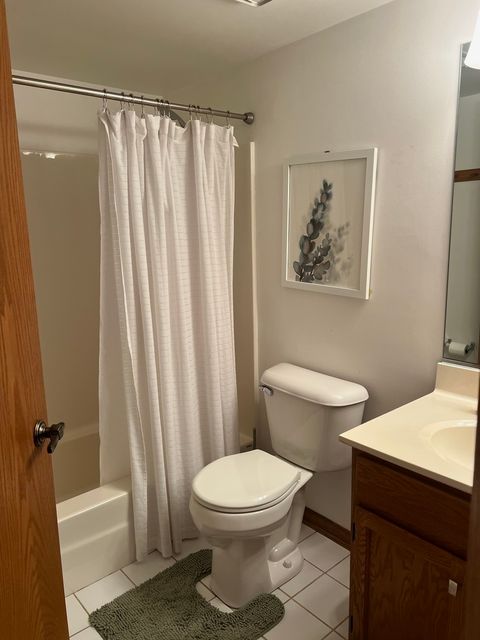 Tiny photo for 9420 S 77th Court #2E, Hickory Hills, IL 60457 (MLS # 12546230)