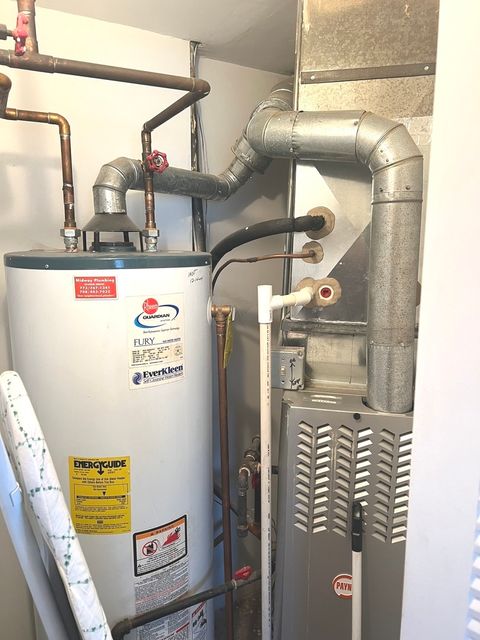 Tiny photo for 9420 S 77th Court #2E, Hickory Hills, IL 60457 (MLS # 12546230)