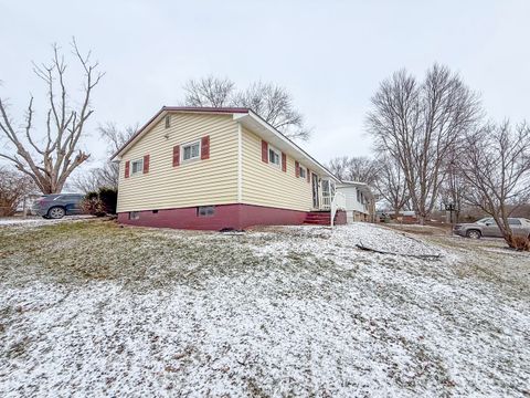 Tiny photo for 1516 Elisha Street, Danville, IL 61832 (MLS # 12551165)