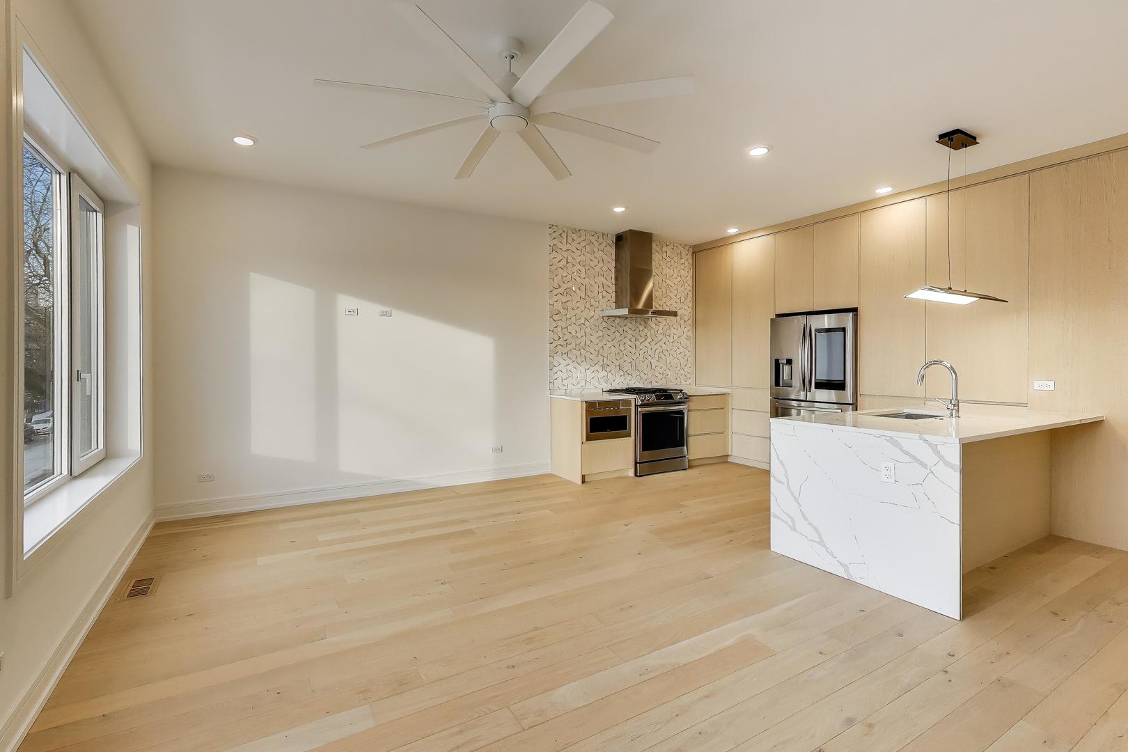 4351 S Vincennes Avenue 2