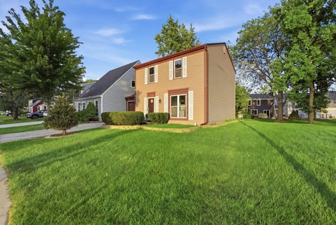 Tiny photo for 29W434 Hawthorne Lane, Warrenville, IL 60555 (MLS # 12740685)