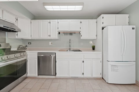 Tiny photo for 29W434 Hawthorne Lane, Warrenville, IL 60555 (MLS # 12740685)
