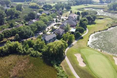 Tiny photo for 1075 Suffolk Court, Gurnee, IL 60031 (MLS # 12438325)