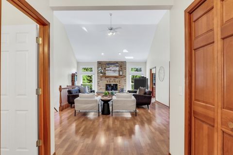 Tiny photo for 1075 Suffolk Court, Gurnee, IL 60031 (MLS # 12438325)