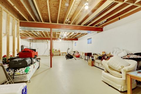 Tiny photo for 1075 Suffolk Court, Gurnee, IL 60031 (MLS # 12438325)