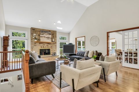 Tiny photo for 1075 Suffolk Court, Gurnee, IL 60031 (MLS # 12438325)