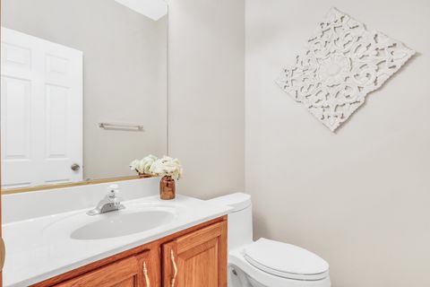 Tiny photo for 1075 Suffolk Court, Gurnee, IL 60031 (MLS # 12438325)