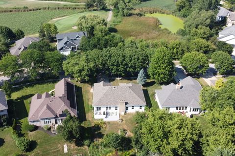 Tiny photo for 1075 Suffolk Court, Gurnee, IL 60031 (MLS # 12438325)
