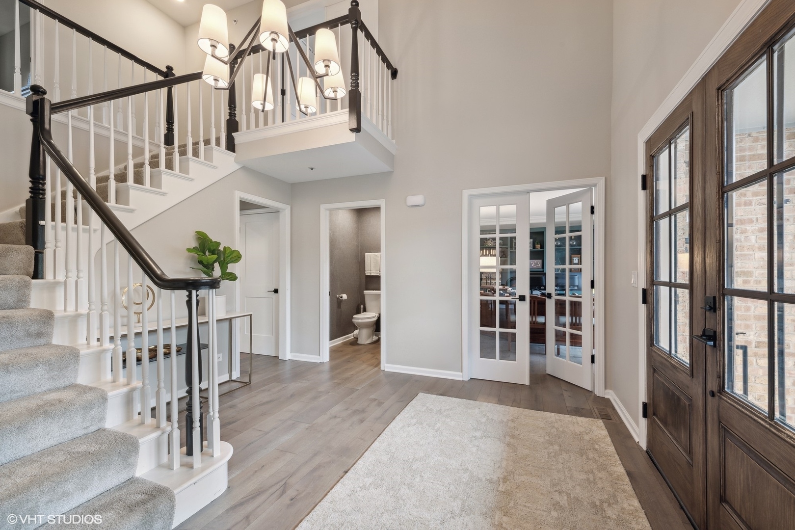6243 Pine Tree Drive
