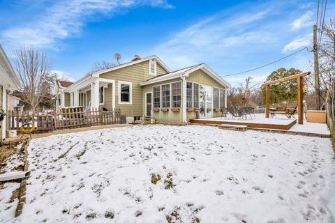 A home in St. Charles