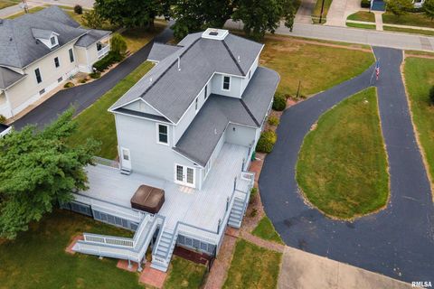 Tiny photo for 535 E MAIN Street, Duquoin, IL 62832 (MLS # EB459357)