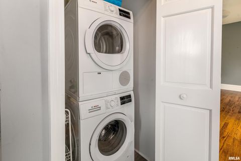 Tiny photo for 535 E MAIN Street, Duquoin, IL 62832 (MLS # EB459357)