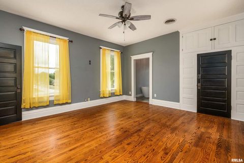 Tiny photo for 535 E MAIN Street, Duquoin, IL 62832 (MLS # EB459357)