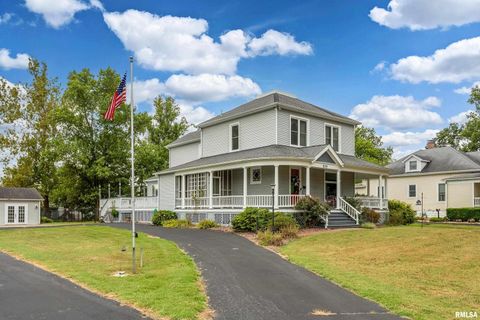 Tiny photo for 535 E MAIN Street, Duquoin, IL 62832 (MLS # EB459357)