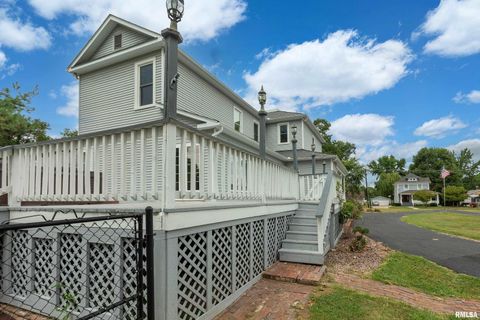 Tiny photo for 535 E MAIN Street, Duquoin, IL 62832 (MLS # EB459357)