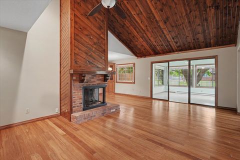 Tiny photo for 302 Spring Circle #0, Urbana, IL 61802 (MLS # 12652334)