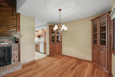 Tiny photo for 302 Spring Circle #0, Urbana, IL 61802 (MLS # 12652334)