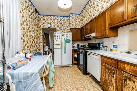 Tiny photo for 6833 Stanley Avenue, Berwyn, IL 60402 (MLS # 12563366)