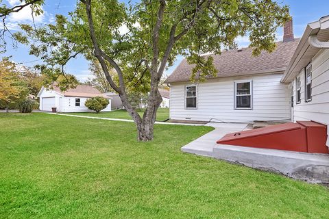 Tiny photo for 717 Warner Avenue, Lemont, IL 60439 (MLS # 12510658)