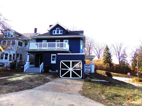 Tiny photo for 1403 17th Street, Rock Island, IL 61201 (MLS # 100000218)