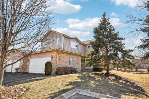 Tiny photo for 8021 Enclave Lane, Tinley Park, IL 60487 (MLS # 12566538)