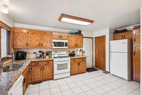 Tiny photo for 8021 Enclave Lane, Tinley Park, IL 60487 (MLS # 12566538)