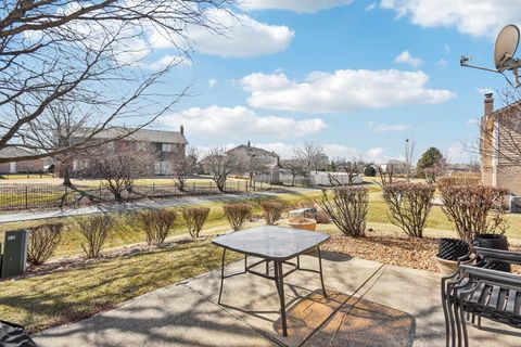 Tiny photo for 8021 Enclave Lane, Tinley Park, IL 60487 (MLS # 12566538)