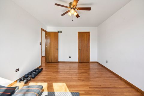 Tiny photo for 8021 Enclave Lane, Tinley Park, IL 60487 (MLS # 12566538)