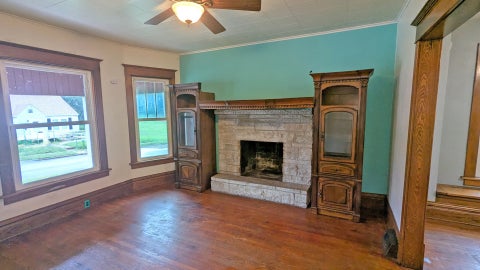 Tiny photo for 619 W 13th Street, Davenport, IA 52803 (MLS # 12788782)