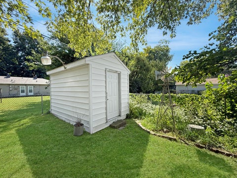 Tiny photo for 1107 E Fairlawn Drive, Urbana, IL 61801 (MLS # 12751048)