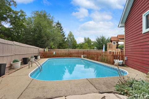 Tiny photo for 317 Quist Court, Grayslake, IL 60030 (MLS # 12765230)