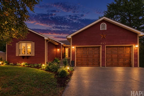 Tiny photo for 317 Quist Court, Grayslake, IL 60030 (MLS # 12765230)